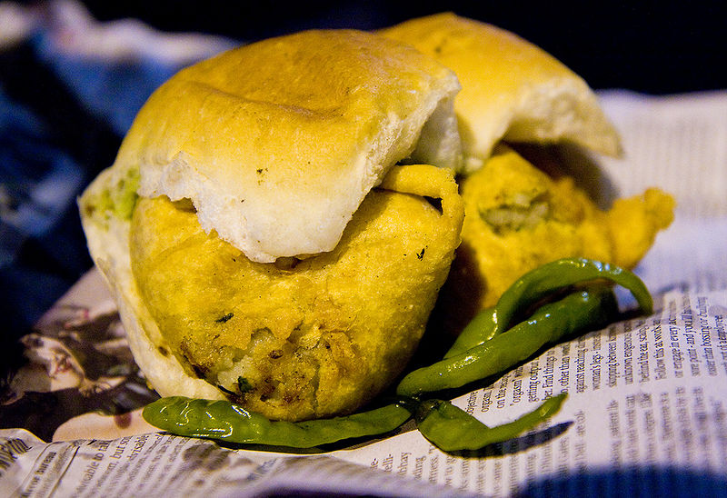File:Vada-Pav-Mumbai.jpg