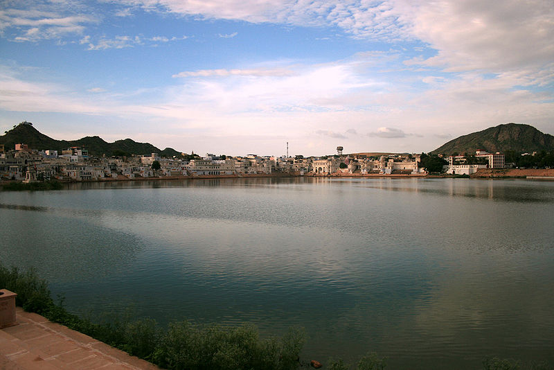 File:Pushkar-Lake-Ajmer-1.jpg