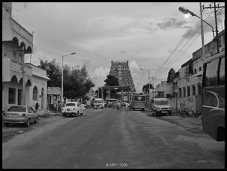 File:Varadaraja-Temple.jpg