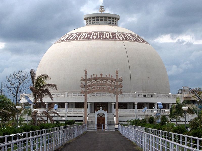 File:Diksha-Bhoomi-Nagpur.jpg