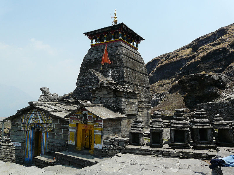 File:Tungnath-Temple-2.jpg