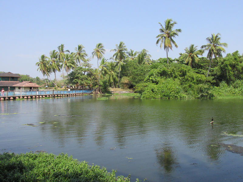 File:Veli-Tourist-Village-4.jpg