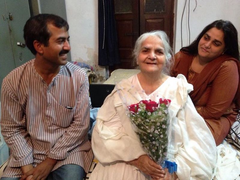 चित्र:Ammaji-M.Gani-Chitra-chaudhary.jpg