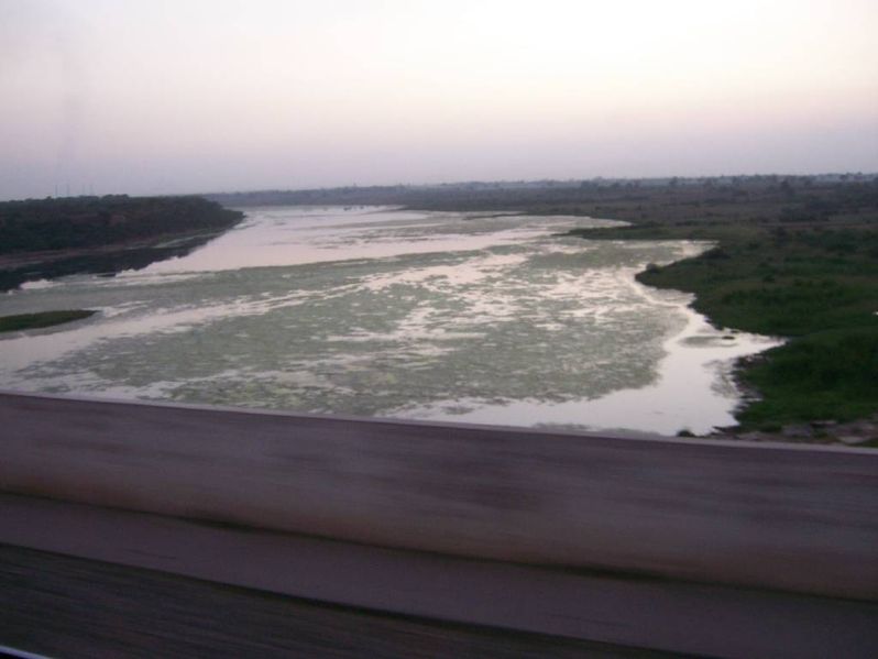 File:Chambal-River-5.jpg