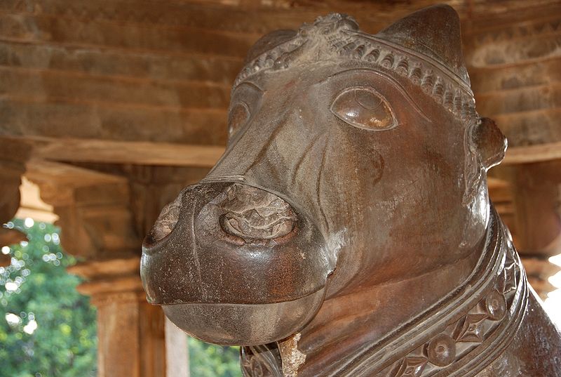 File:Khajuraho-temple-8.jpg