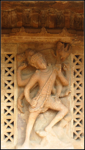 File:Dancing-Shiva-Pattadakal.jpg