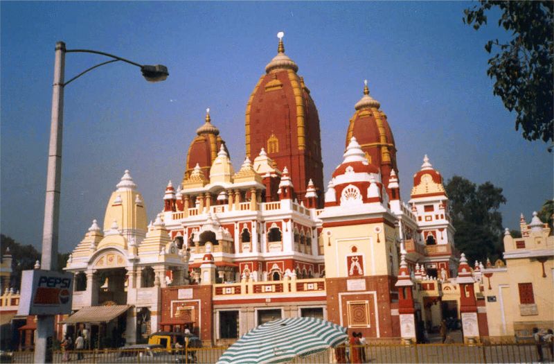 File:Govind-Devji-Temple-Jaipur.jpg