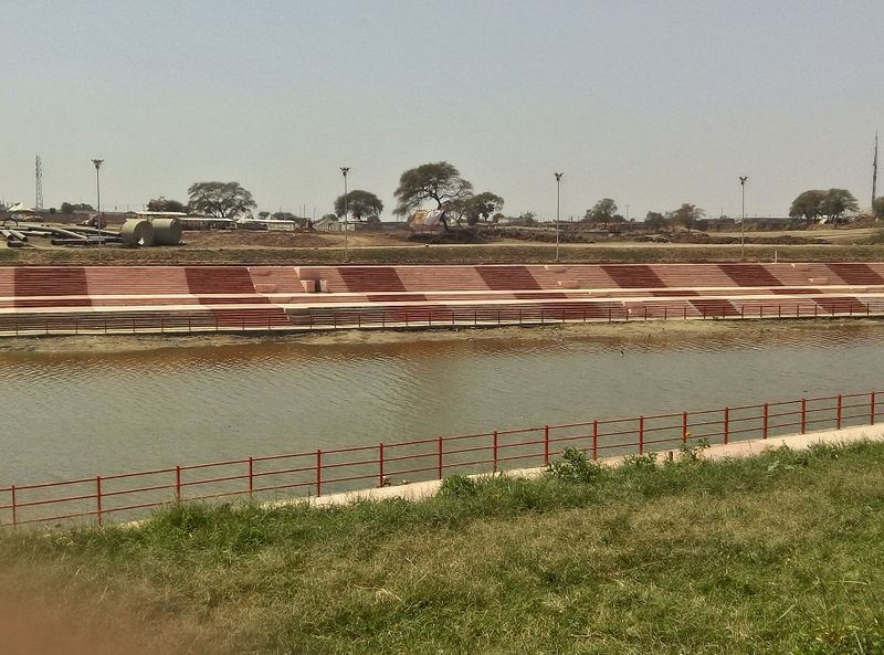 File:Chintaman-Ghat.jpg