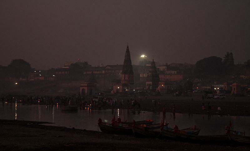 File:Early-Morning-Pandharpur.jpg