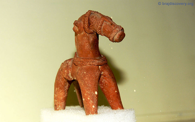File:Sunga-dynasty-terracottas-2.jpg