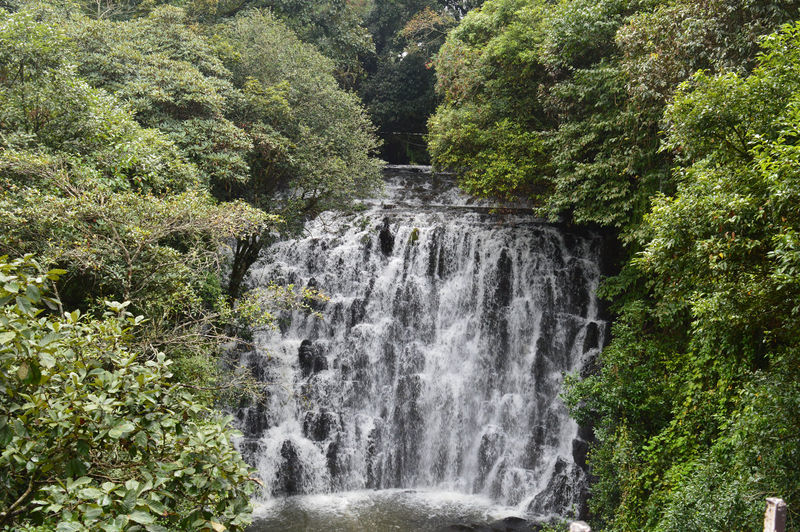 File:Elephant Falls-5.jpg