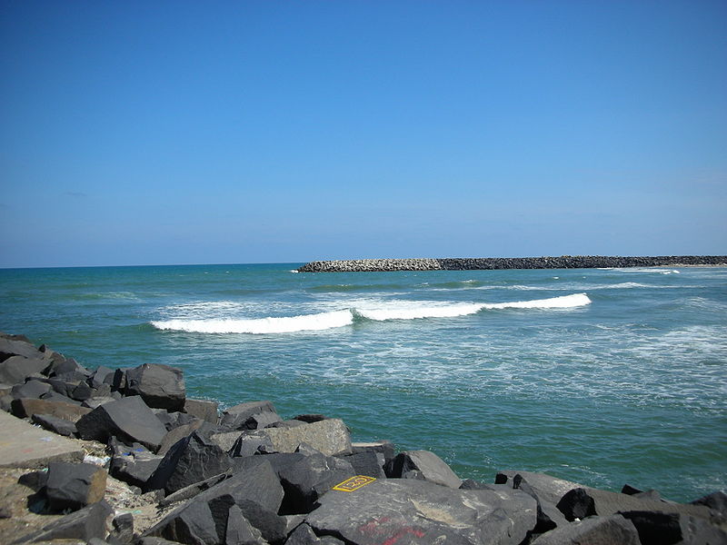 File:Pondicherry-Beach.jpg