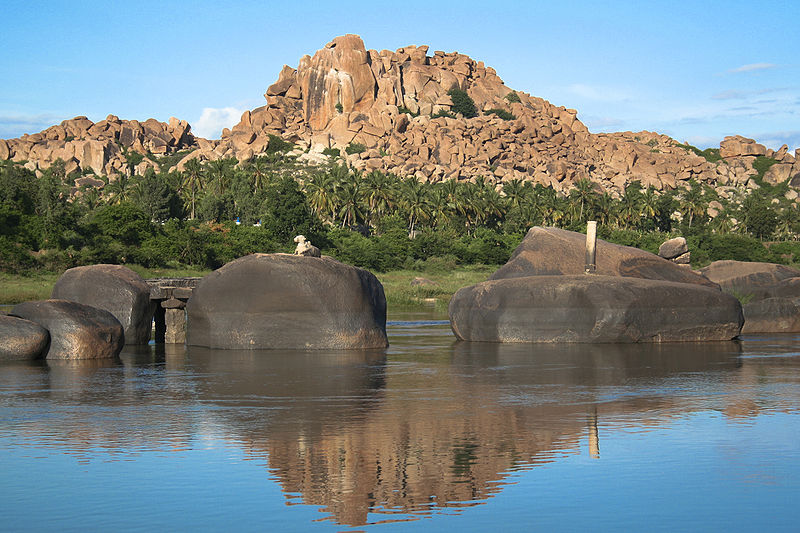 File:Tungabhadra-River-3.jpg