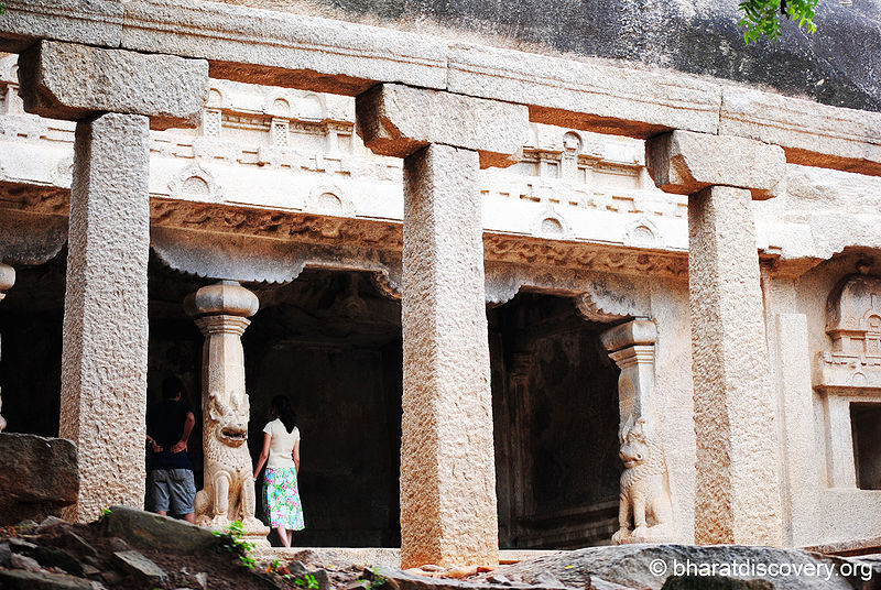 File:Ramanuja-Mandapam-Mahabalipuram.jpg