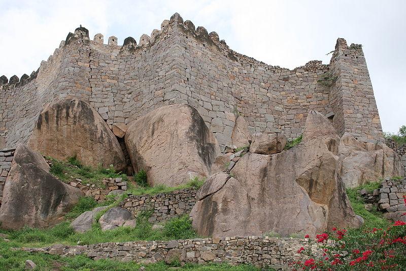 File:Golkunda-Fort-Hyderabad-2.jpg