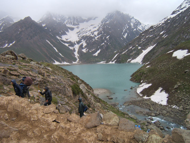 File:Sheshnag-Lake-3.jpg