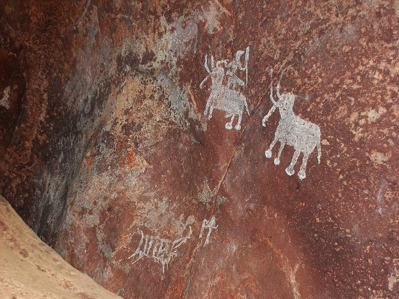File:Bhimbetka-Caves.jpg