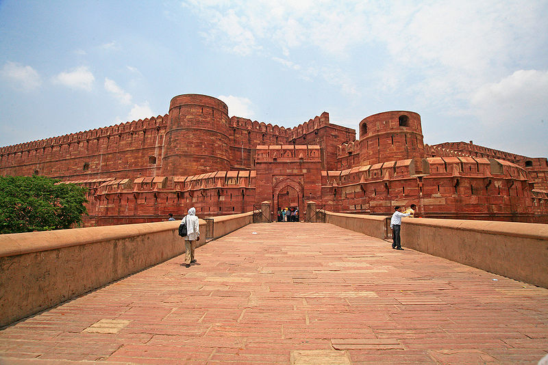 File:Red-Fort-Agra.jpg
