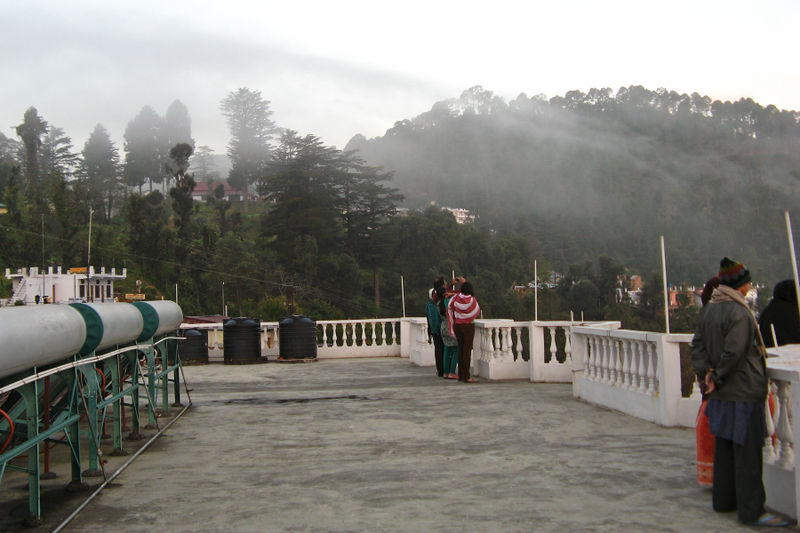 File:Kausani-14.jpg