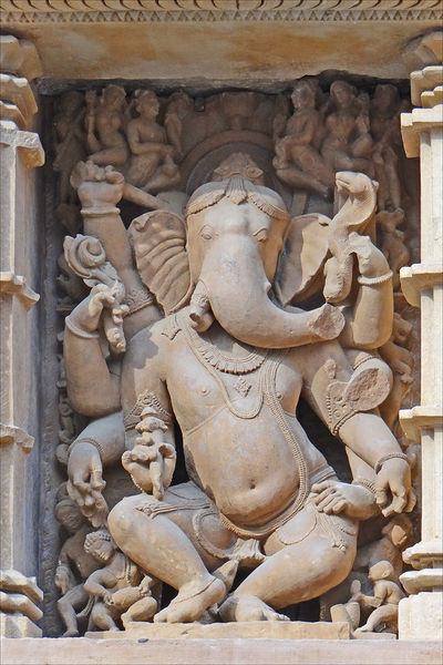 File:Lakshmana-Temple-Khajuraho-10.jpg