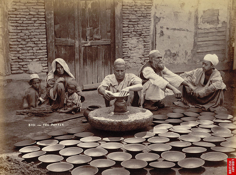 File:Potter-In-Jammu-And-Kashmir.jpg