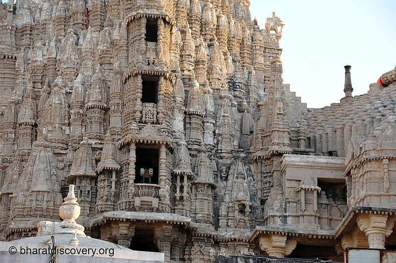 File:Dwarkadhish-Temple-Gujarat-3.jpg