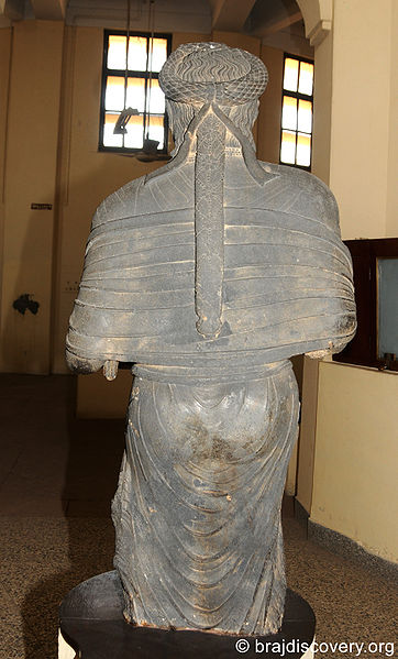चित्र:Kambojika-Mathura Museum-4.jpg