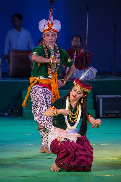 चित्र:Khamba-Thoibi-Dance.jpg