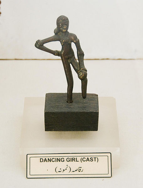 File:Dancing-girl-mohenjo-daro.jpg