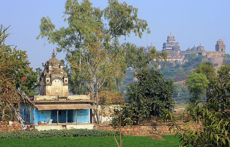 File:Nrisinghdev-palace-Bundelkhand.jpg