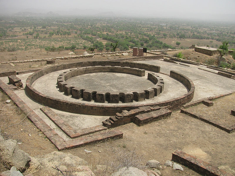 File:Beejak-Ki-Pahari-Viratnagar.jpg