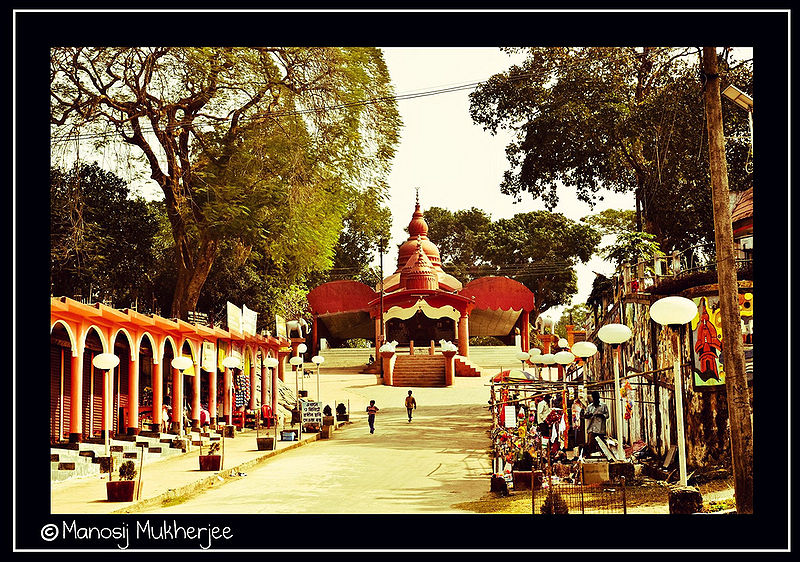 File:Kamala-Sagar-Mandir-Agartala.jpg