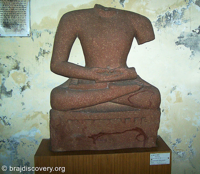 File:Headless-Jaina-Tirthankara-Jain-Museum-Mathura-24.jpg