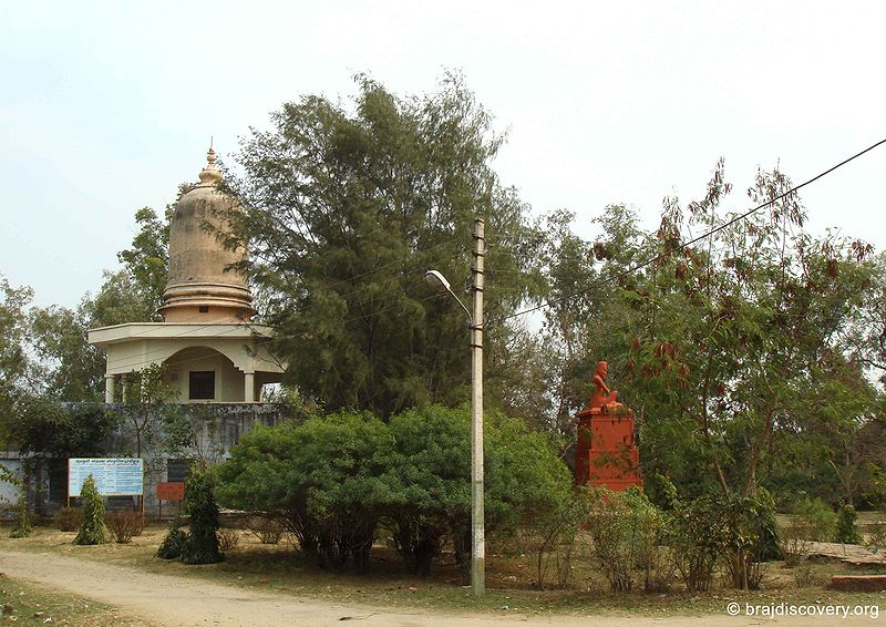 File:Sur Shyam Temple Sur Kuti Sur Sarovar Agra-25.jpg