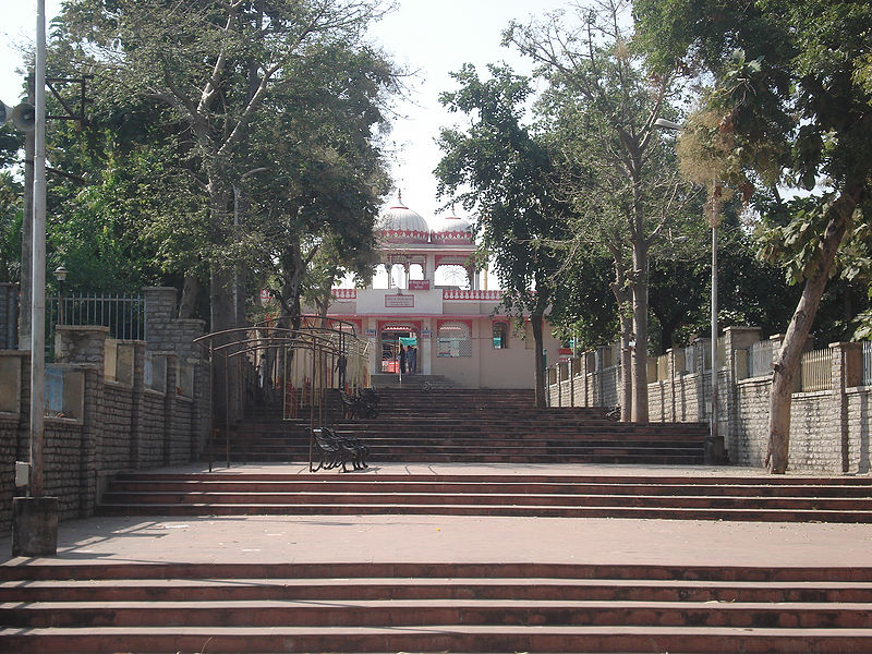 File:Shree-Tripura-Sundari-Temple-Banswara.jpg
