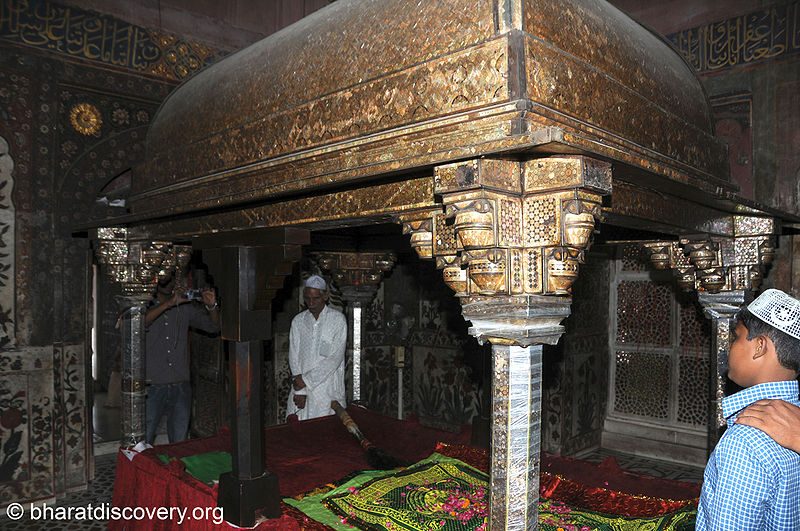 File:Fatehpur-Sikri-Agra-77.jpg