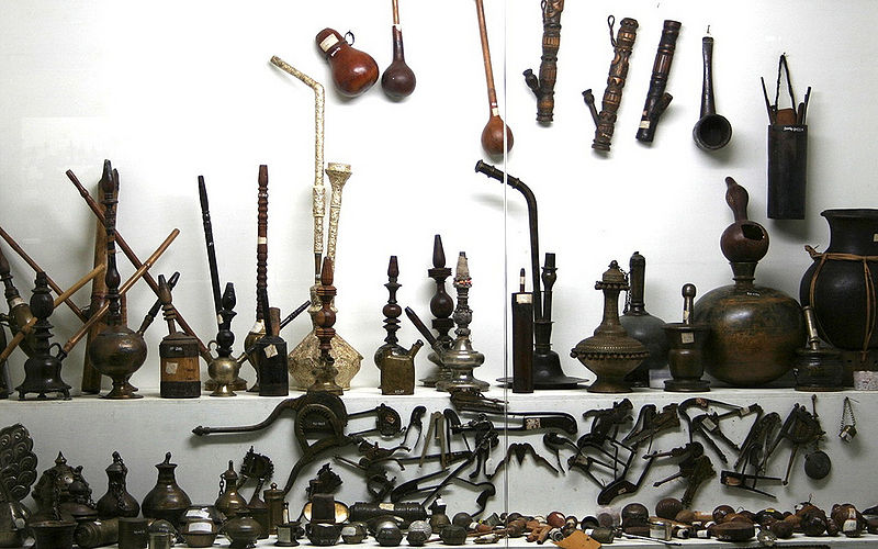 File:Utensils-Manav-Sangrahalaya.jpg