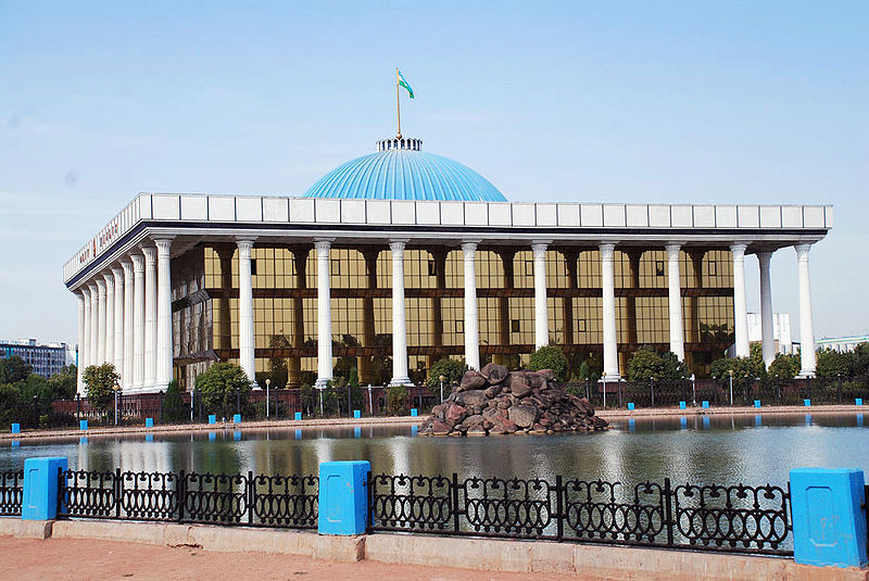 File:Parliament-Of-Uzbekistan.jpg