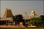 Ekambareswara-Temple-1.jpg