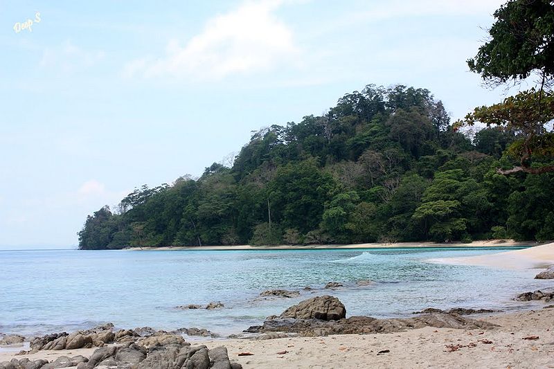 File:Radhanagar-Beach-3.jpg