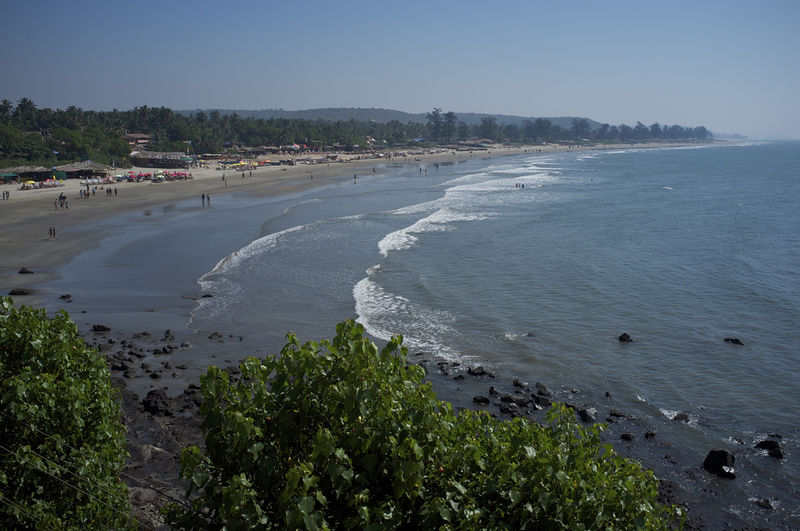 File:Arambol Beach-3.jpg