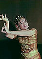 नृत्य करती वैजयंती माला