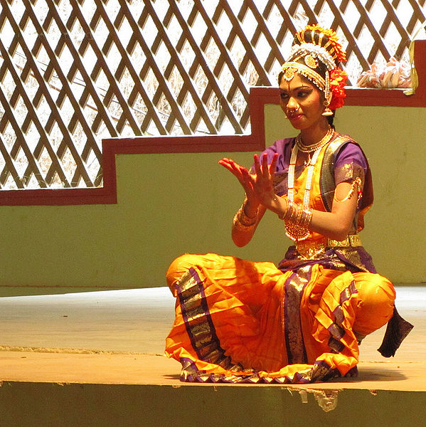 File:Kuchipudi Dancer.jpg