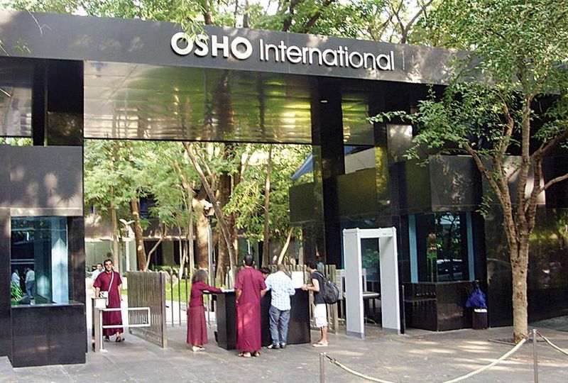 File:OSHO-International-Meditation-Resort.jpg