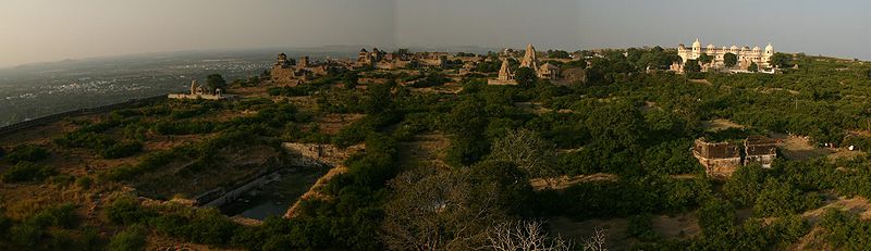 File:View-Of-Chittor.jpg