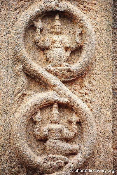 चित्र:Rayar Gopuram-Mahabalipuram-11.jpg