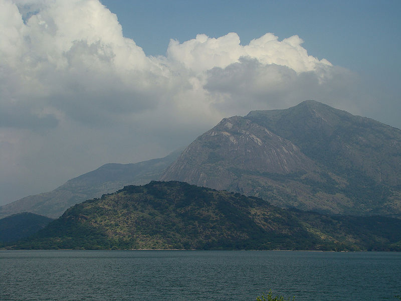 File:Anamalai-Hills.jpg