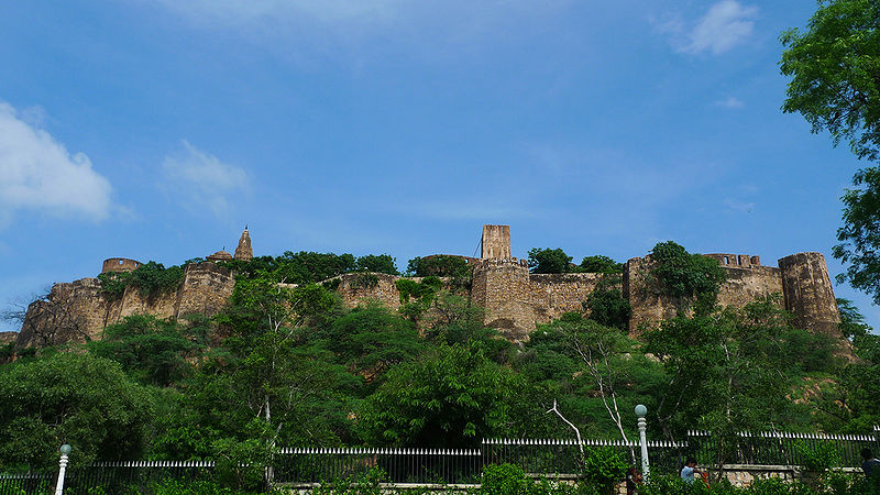 File:Moti-Doongri-Jaipur.jpg
