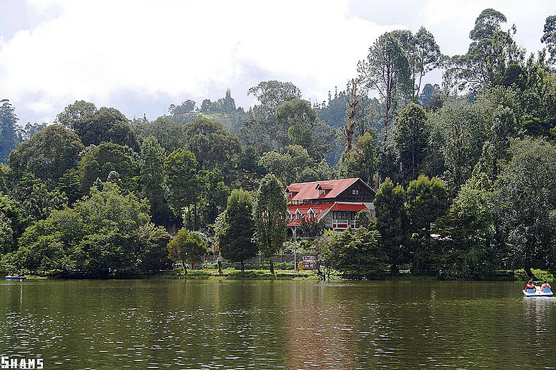 File:Kodai-Lake.jpg