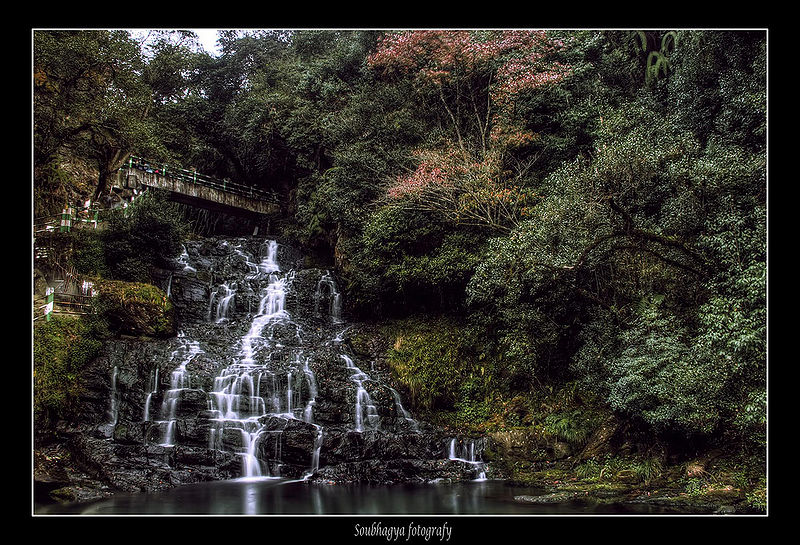 File:Elephant-Falls-Shillong-2.jpg